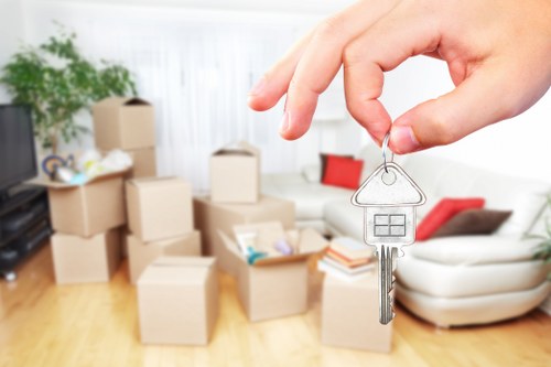 Local truck hire service for furniture and boxes in Queens Park