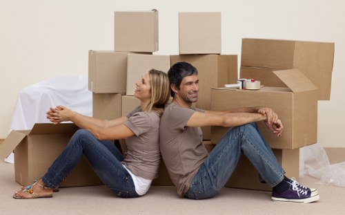 Practical storage service for moving, renovations, and business use in Queens Park